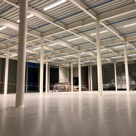 Lagerhalle Leere Lagerhalle der Fortisa